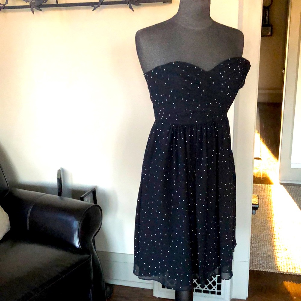 Ann Taylor strapless navy and white dress